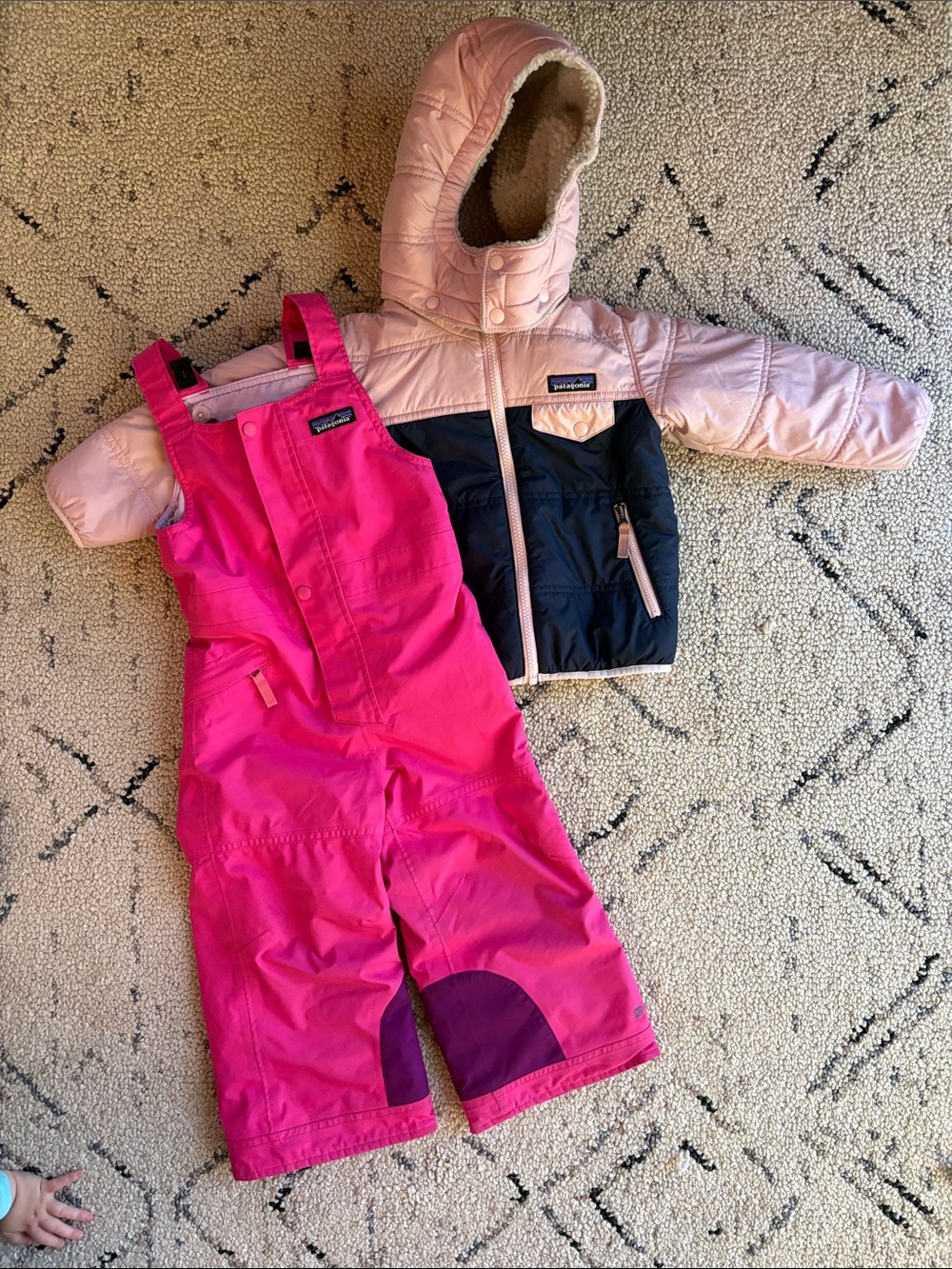 Patagonia Jacket with  and  Snow Bibs 3T